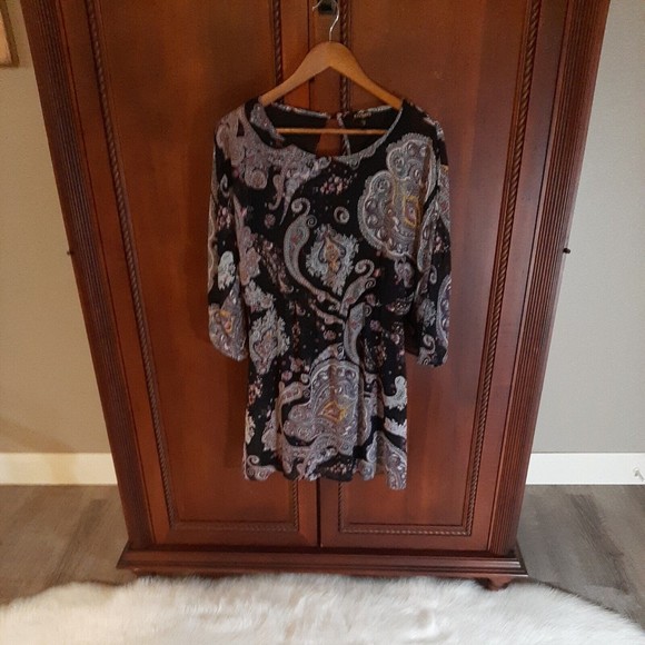 Express Womens Size M Drop Waist Dress Lined Scoop Neck 3/4 Sleeve Black/Paisley - Picture 6 of 10